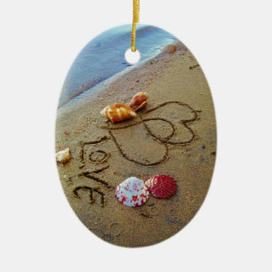 Kärlek på strand med hjärta julgransprydnad keramik