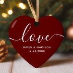 Kärlek Personlig Par Burgundy Photo Ornament<br><div class="desc">Kärlek Personlig Par Photo Ornament Romantisk ornament som ger en underbar gåva till helgdagarna. Det skulle också göra en underbar bröllopsförmån. Anpassa det här anpassad design med eget foto och egen text.</div>