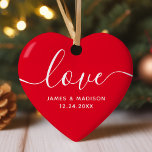 Kärlek Personlig Par Red Photo Ornament<br><div class="desc">Kärlek Personlig Par Red Photo Ornament. Romantisk ornament som ger en underbar gåva till helgdagarna. Det skulle också göra en underbar bröllopsförmån. Anpassa det här anpassad design med eget foto och egen text.</div>