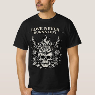 Kärlek slocknar aldrig - en teckning av en flamman t shirt