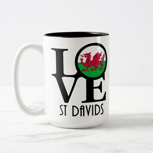 KÄRLEK St Davids, Wales 15oz Två-Tonad Mugg (Vänster)