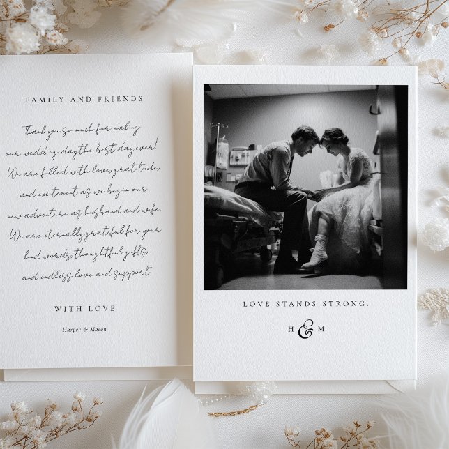 "Kärlek Stands Strong" - Fotoportet - tack Inbjudningar (Skapare uppladdad)