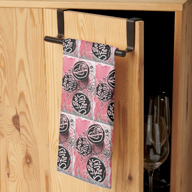 Kärlek Stinks Kökshandduk (Thirds Fold)