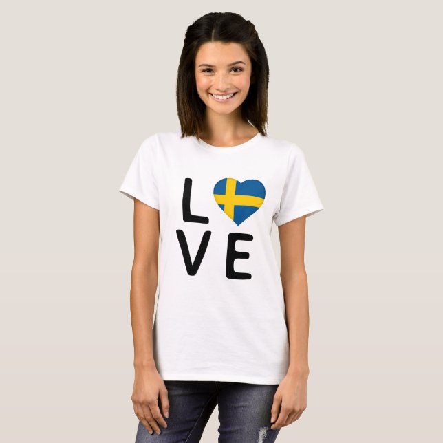KÄRLEK - SVERIGE FLAGGA T SHIRT (Hel framsida)