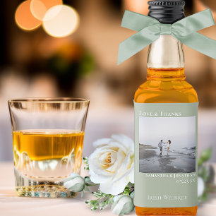 Kärlek & Tack Simple Sage Grönt Bröllop Photo Mini Spritflaskor Etikett