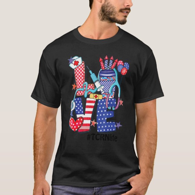 Kärlek Tcrn Life Stethoscope Fireworks USA flagga  T Shirt (Framsida)