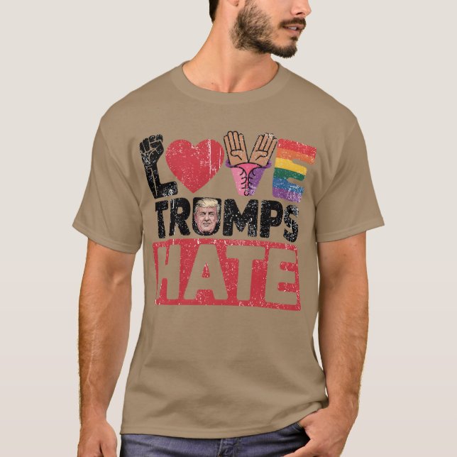 KÄRLEK TRUMPS HATE T SHIRT (Framsida)