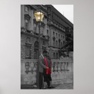 Kärlek under en gata tänder poster