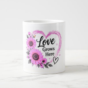 Kärlek Växer Här Rosa Solros Blommig Hjärtform Jumbo Mugg