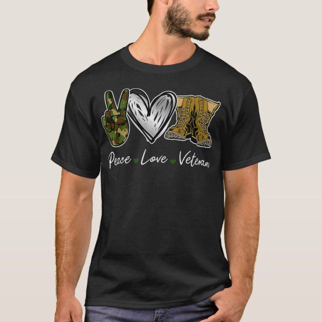 Kärlek Veteran USA flagga Kambodja Veteran D T Shirt (Framsida)