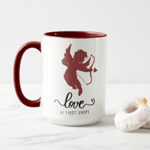 Kärlek vid First Swipe Cupid Photo Valentine Mugg