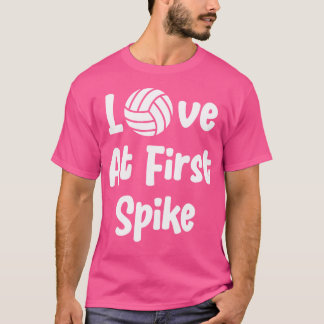 Kärlek vid första Spiket Funny Volleyball T Shirt