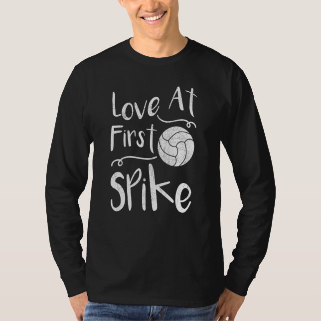 Kärlek vid första Spiket Volleyball T Shirt (Framsida)