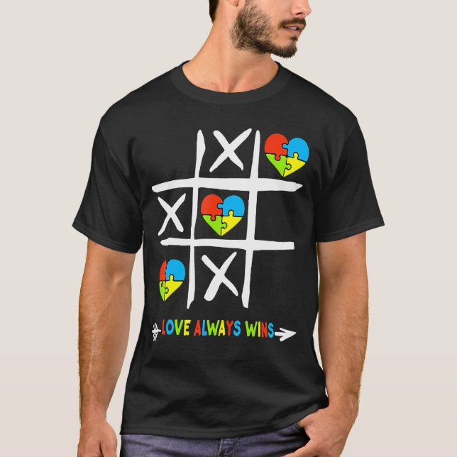 Kärlek vinner alltid autism t shirt (Framsida)