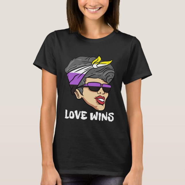 Kärlek Vinner Icke-Binär T Shirt (Framsida)