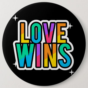Kärlek vinner. LGBTQ+Pride. Regnbåge. Knapp