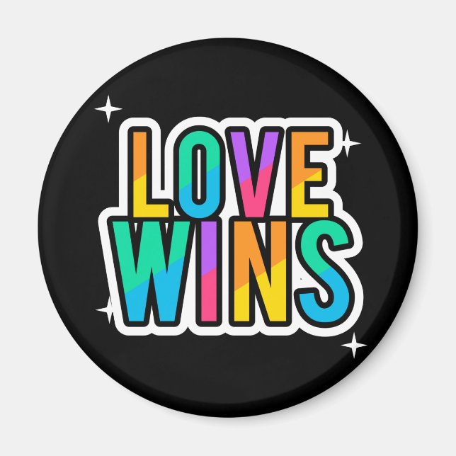 Kärlek vinner. LGBTQ+Pride. Regnbåge. Knapp Magnet (Framsidan)