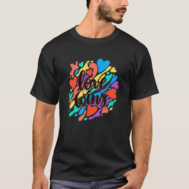 Kärlek vinner pridet LGBT T Shirt (Framsida)