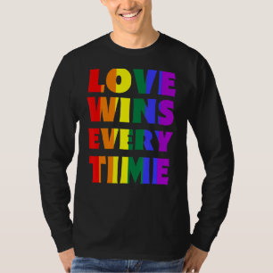 Kärlek vinner varje gång Lgbtq Rainbow Flagga Gay T Shirt