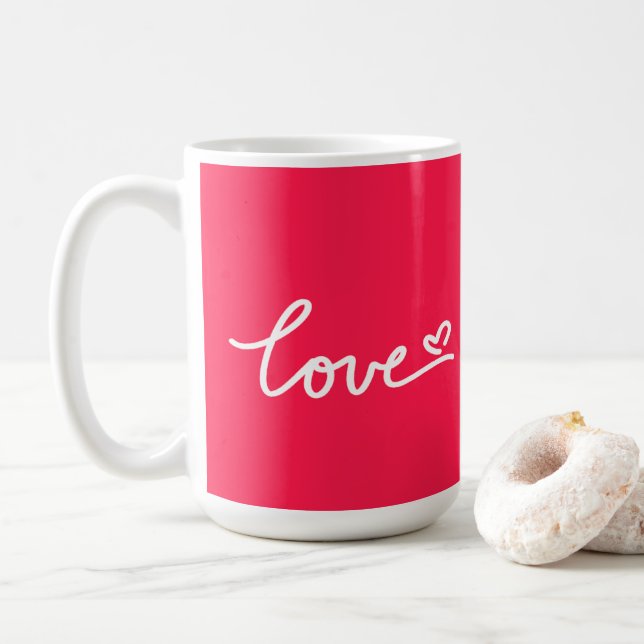 Kärlek, vit text om rosa kaffemugg (Med munk)