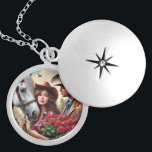 Kärlek Western Cowgirl Keepsaké Necklace Berlockhalsband<br><div class="desc">Skapa ett bestående minne med ett silver-placerat keepsakneklack. Anpassa det här halsbandet med ditt eget foto.</div>
