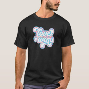 Kärlek Wins Trans Pride Transgender Flagga LGBTQ+  T Shirt
