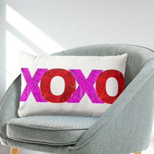 Kärlek XOXO-typ Bold Red Rosa Foil Valentines day Lumbarkudde