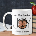 Kärlek You Grandma Personlig Photo Kaffemugg<br><div class="desc">Lägg till foto och namn till det här moderna mugg för mormödrar,  med ord,  "Kärlek du mormor" Gör en perfekt till keepsakpresenten.</div>