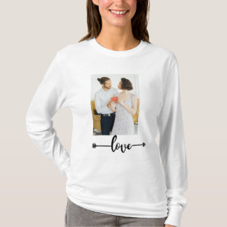 Kärleksskrift med pil – Romantiskt par T-shirt