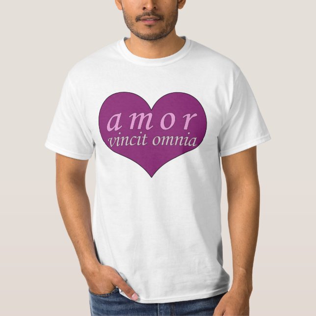 KärlekVincit Omnia kärlek erövrar all valentines T Shirt (Framsida)