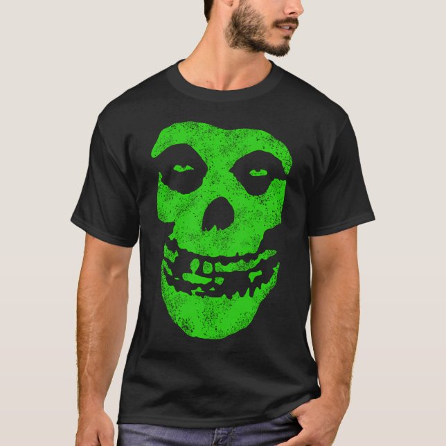 karmosinröd skräckpunk t shirt (Framsida)