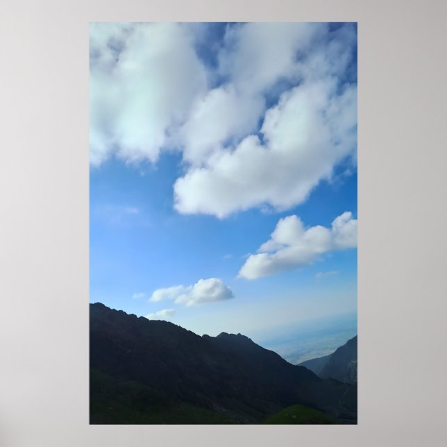 Karpaternas blå himmelstoppar – Rumänien Bergskons Poster (Framsidan)