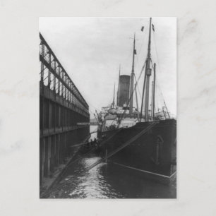 Karpati i hamn i New York 1912 Vykort