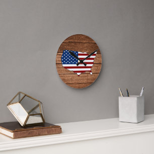 Karta Amerikanska Flagga Wooden Yta Rund Klocka