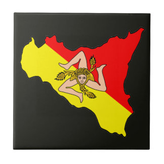 Karta över Sicilien med Trinacria-symbol Kakelplatta