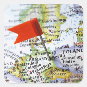 Karta-stift placerad i Berlin, Tyskland på karta. Fyrkantigt Klistermärke