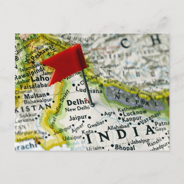 Karta-stift placerad i New Delhi, Indien, på karta Vykort (Framsida)