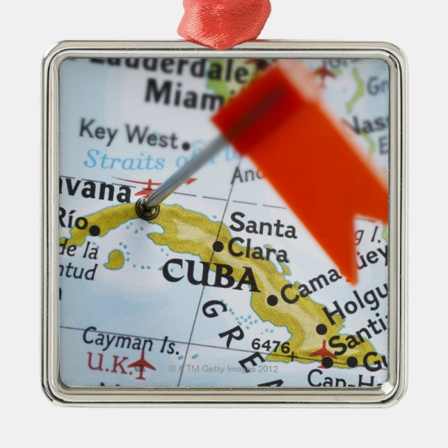 Kartan klämmer fast förlagt i Havana, Kuba på Julgransprydnad Metall (Framsidan)