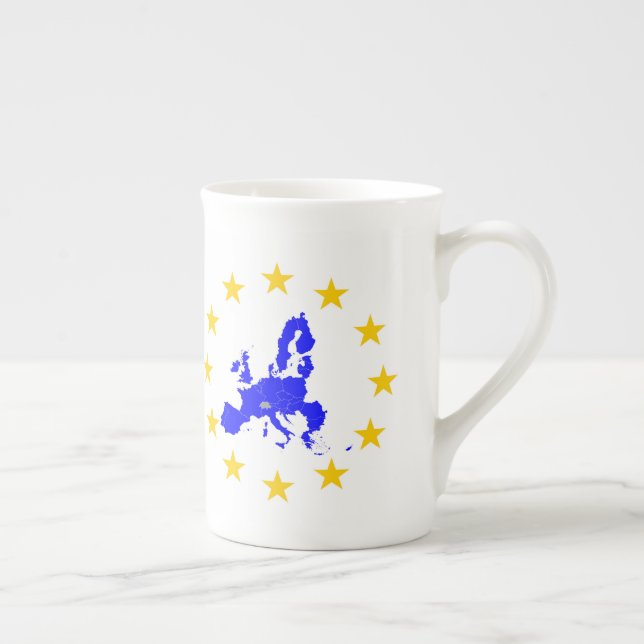 Karte der Europäischen Union mit Sternenkreis Benporslin Mugg (Höger)