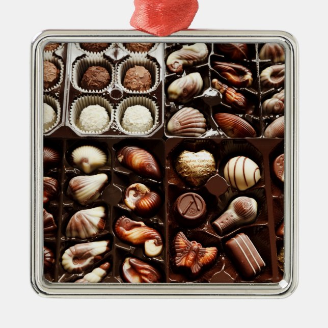 Kartong med godis julgransprydnad metall (Framsidan)