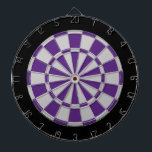 Kartong: Silver Grått, Lila och svart Piltavla<br><div class="desc">Silver Grått,  Lila och  av svart Färgad Dart-tavla,  inklusive 6 brassmörtor</div>