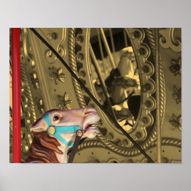 Karusellhäst i Spegel Sepia Partial Färg Poster (Framsidan)