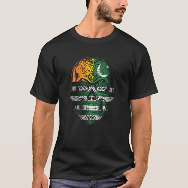 Kashmir Skull och Ro Flagga T Shirt (Framsida)