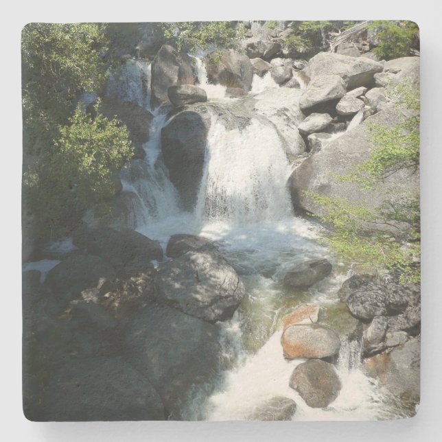 Kaskadfallen i Yosemite nationalpark Stenunderlägg (Framsidan)