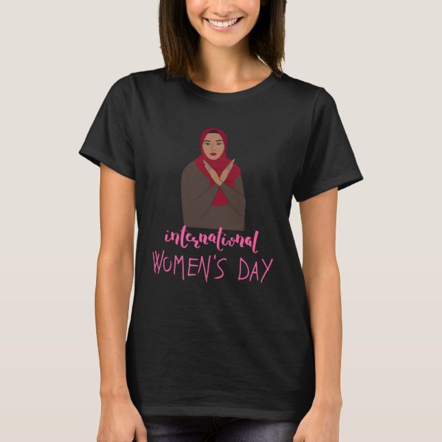 Kassafond 2023 i internationell 8 mars t shirt (Framsida)