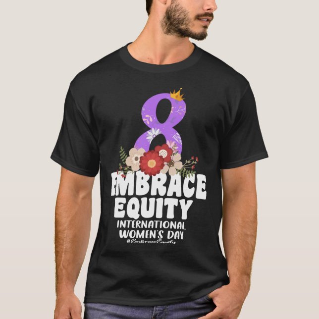 Kassafond 2023 i internationell 8 mars t shirt (Framsida)