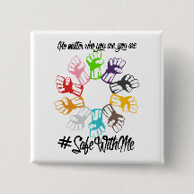 Kassaskåpet med mig nävar kvadrerar knäppas