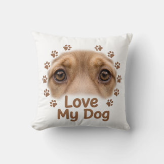 Kasta kudde med kärlek till min hund