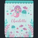 Kasta Personlig om Sjöjungfru iPad Skydd<br><div class="desc">Den här anpassningsbar sjöjungfru ipad cover kan lätt vara personlig med ett barn namn. Den söta lilan,  rosan och tealen under havsdesignen är perfekt för en flicka.</div>