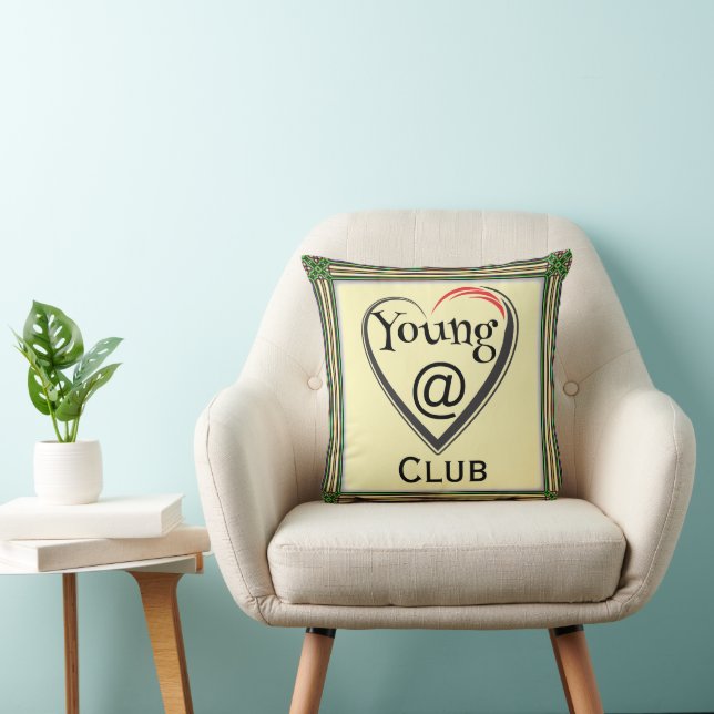 Kastkudde för Young at Heart Club Kudde (Stol)
